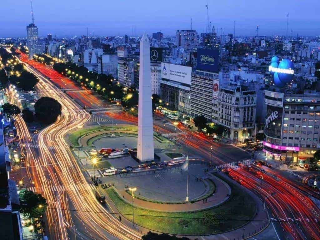 Argentina city square